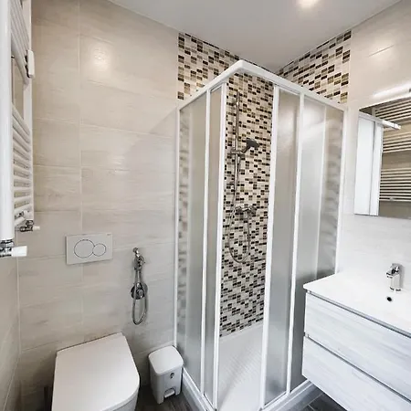 Апартаменты Monolocale Con Posto Auto Леванто